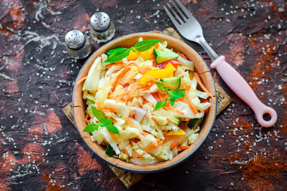 салат из капусты с морковью и уксусом рецепт фото 7